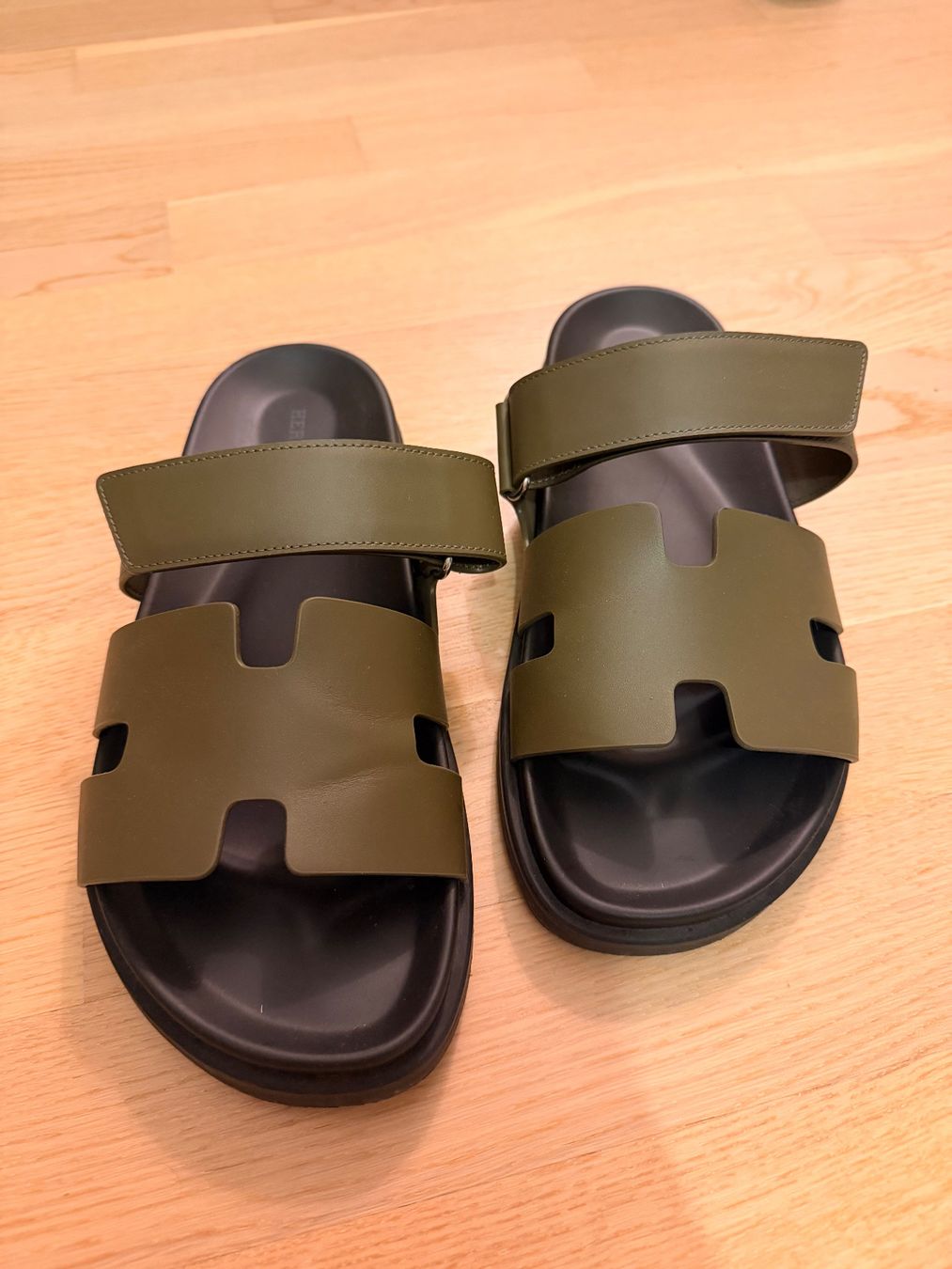 Hermès Scarpe da uomo: Hermès Sandalen Chypre – Usato da Pfäffikon ZH venduto da ers_w9mn 9