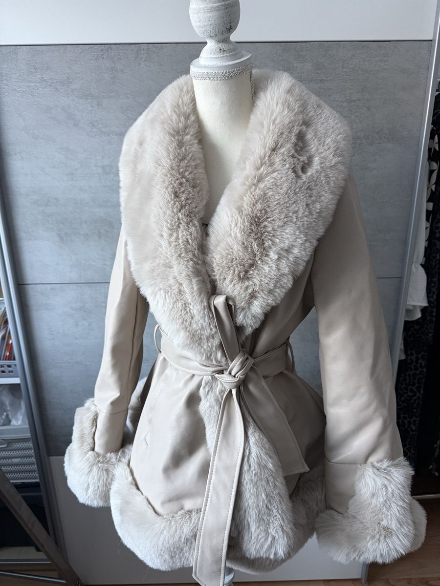 Manteaux: Winterjacke  – Neuf (Voir description) à visp par Kmemo1