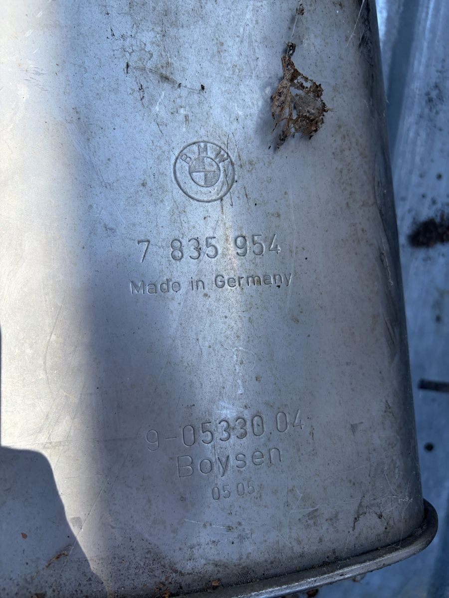 BMW Auspuffanlagen: Bmw M5 E60 Original Auspuffanlage – Gebraucht aus Wettingen von Nici1932 2