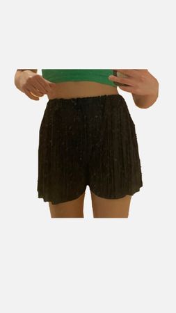 Fizzen Schwarze Plissee Shorts mit Gummibund Neu
