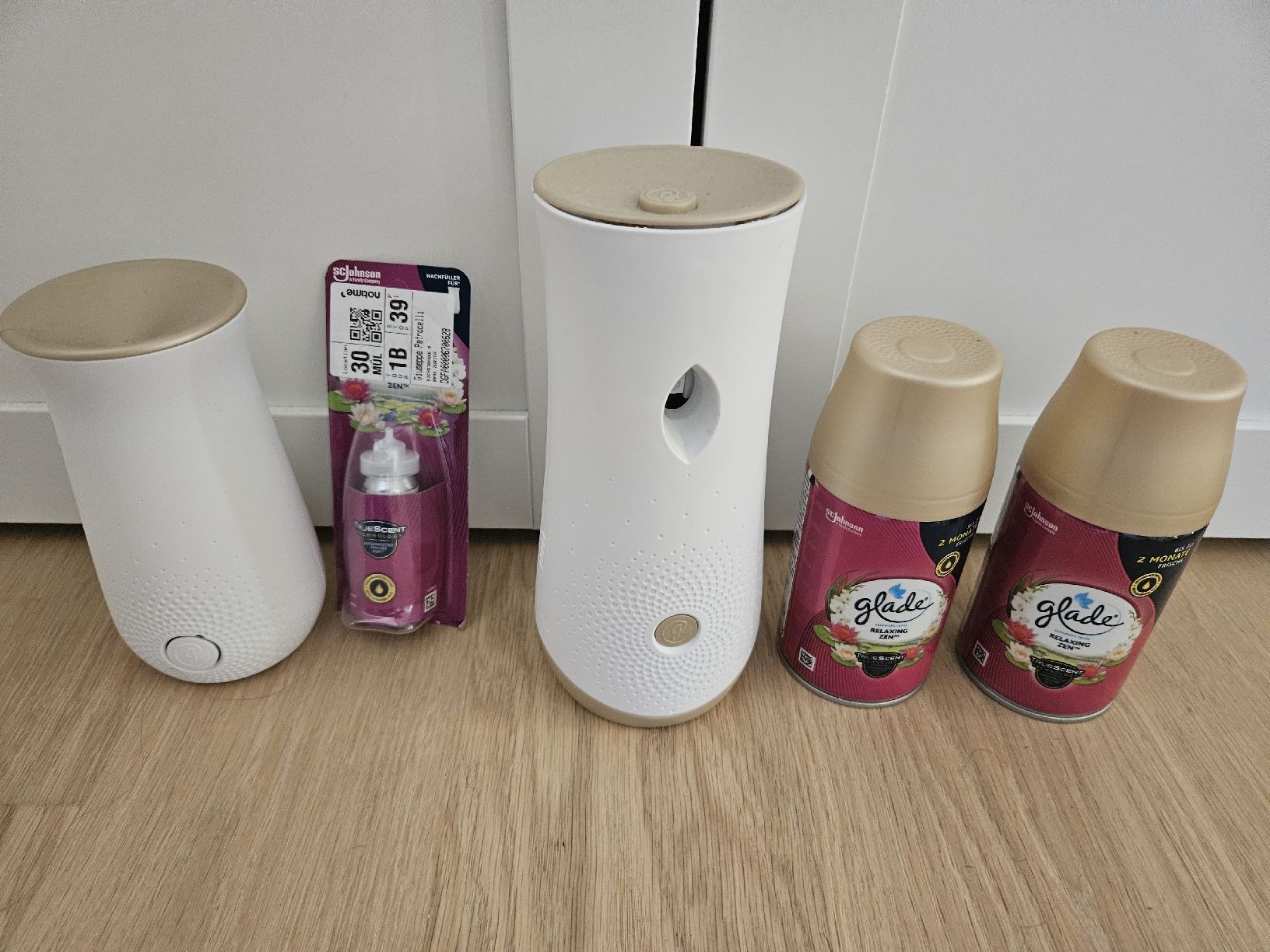 Duftöldiffusoren: Glade Automatic diffuser & refill Relaxing Zen – Gebraucht aus Zürich von Giuseppe77
