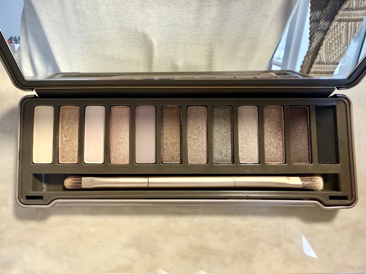 Urban Decay Make-up: Urban Decay Palette NAKED2 – Nuovo (secondo la descrizione) da Fislisbach venduto da AuroraByte 3