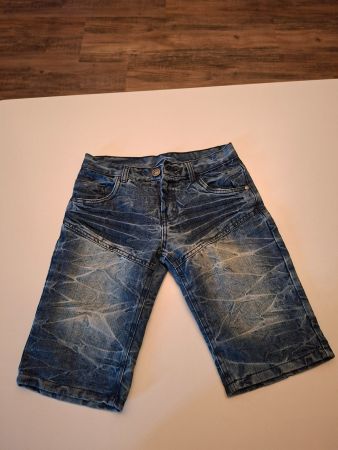 Shorts YEK Grösse 152