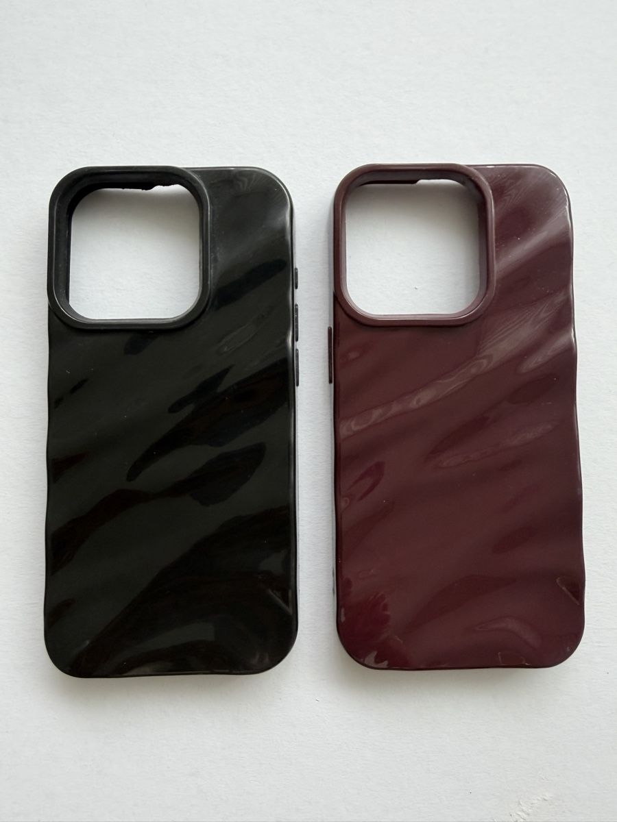 Covers & Schutzfolien: Iphone 15 Pro Hülle 2 Stk – Neu (gemäss Beschreibung) aus Dänikon ZH von tug_m9b6