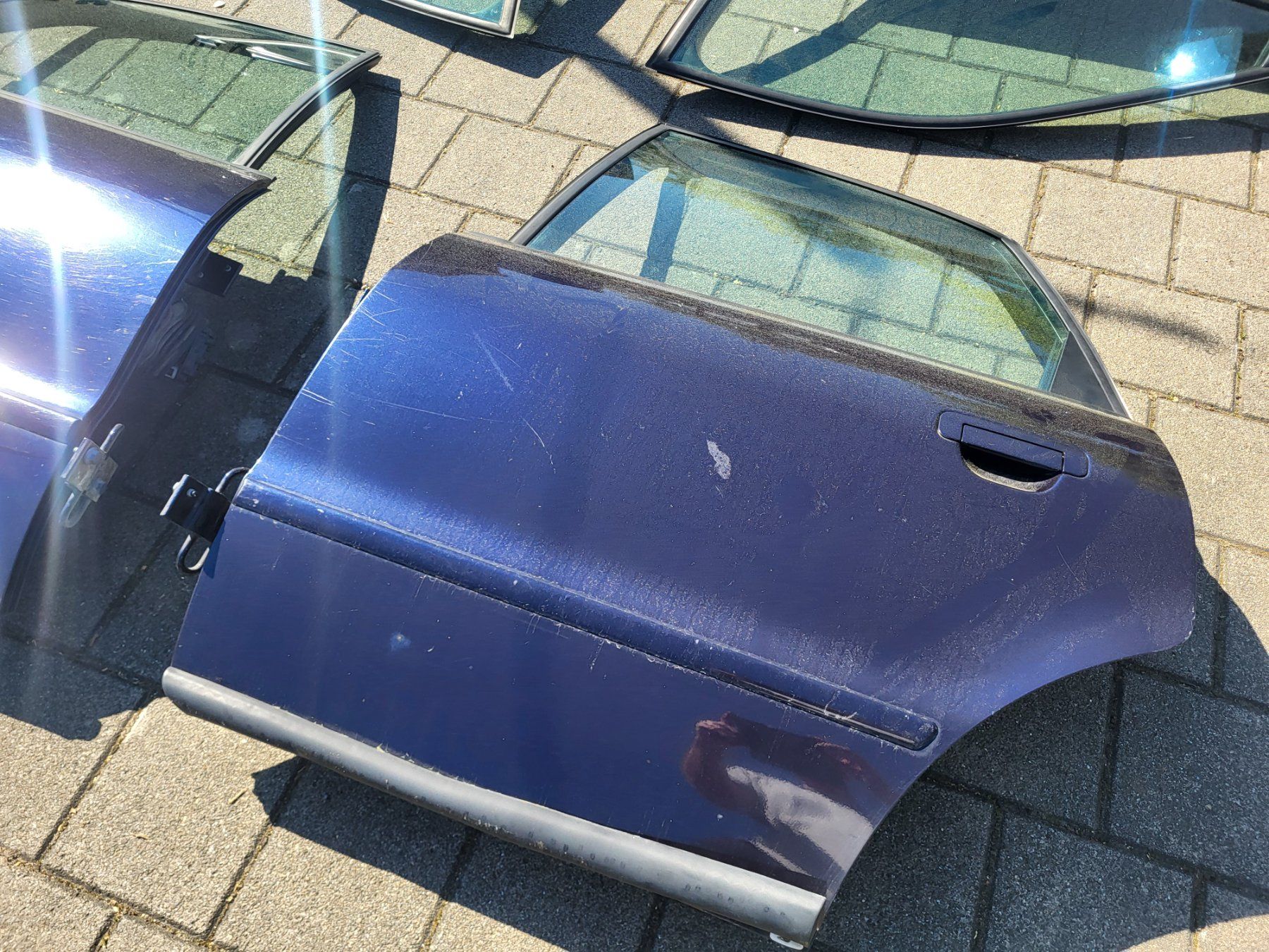 Audi Tutti pezzi di ricambio auto: Audi A4 Türenset – Usato da Eschenz venduto da Bicco1 4
