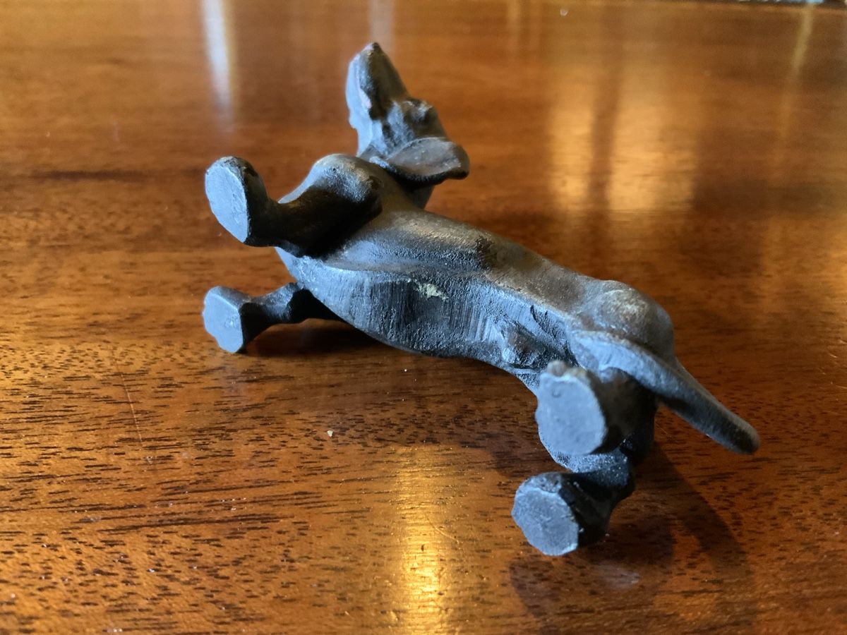 Figurines: Antike Biedermeier Brienzer Schnitzerei Dackel Dachshund – D'occasion à Dürnten par swissgart 6
