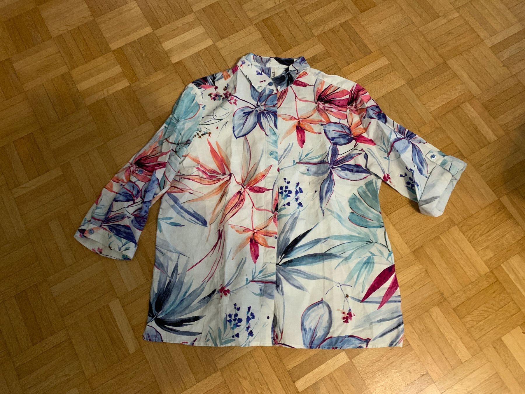 Toni Blusen: Neue Leinen Bluse von  TONI 38 und 46 – Neu und originalverpackt aus Lausen von tiguan07