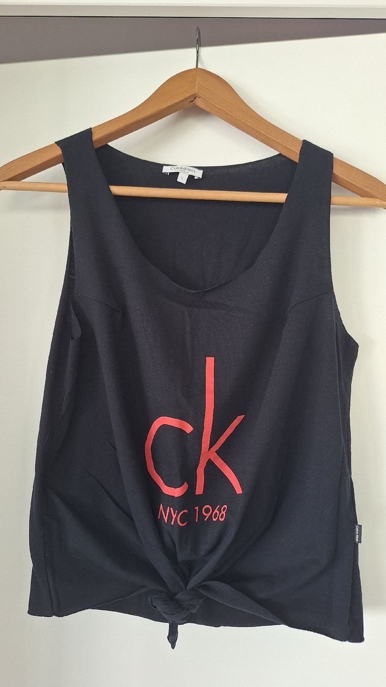 Calvin Klein Top: CK Calvin Klein Top, Grösse S, Sommer! – Usato da Oberkulm venduto da kar_jgx9