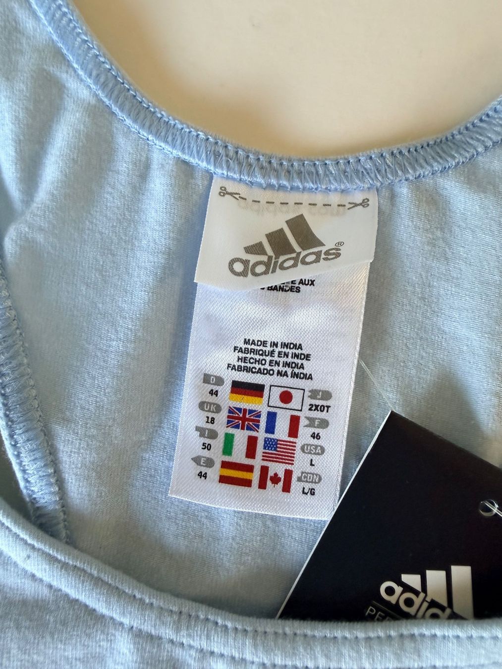 Adidas Top: ADIDAS, Sport-Top, Grösse 44, Farbe Hellblau – Nuovo e nell'imballaggio originale da Rudolfstetten venduto da gst_g7xl 6