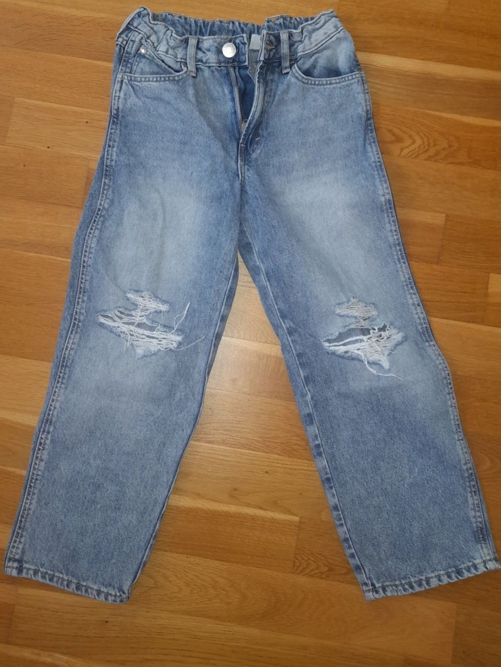 H&M Hosen: Coole Baggy Jeans Grösse 134 – Gebraucht aus Pfungen von Puschti