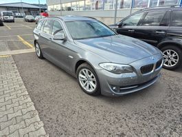 BMW 535d Touring wird als Defekt verkauft.