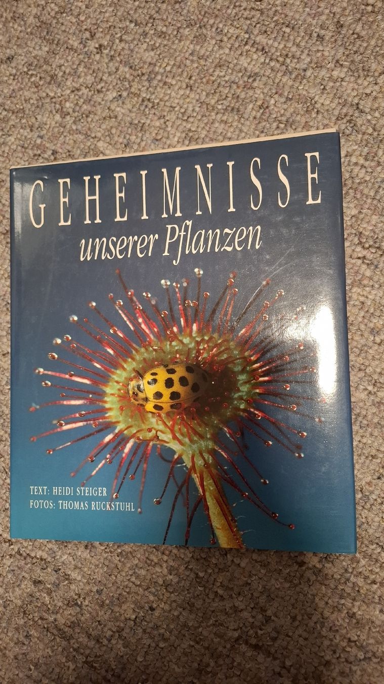 Libri: Geheimnisse unserer Pflanzen – Nuovo (secondo la descrizione) da Schwerzenbach venduto da jol_5sfk
