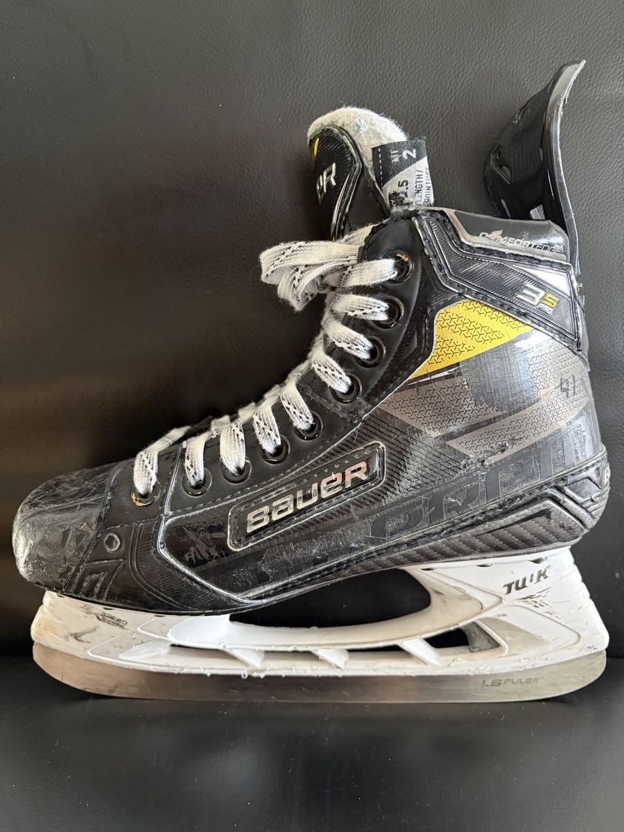 Bauer Schlittschuhe: Bauer 3SPRO, Gr. 5.5, Fit2 – Gebraucht aus St. Silvester von HCMR 1