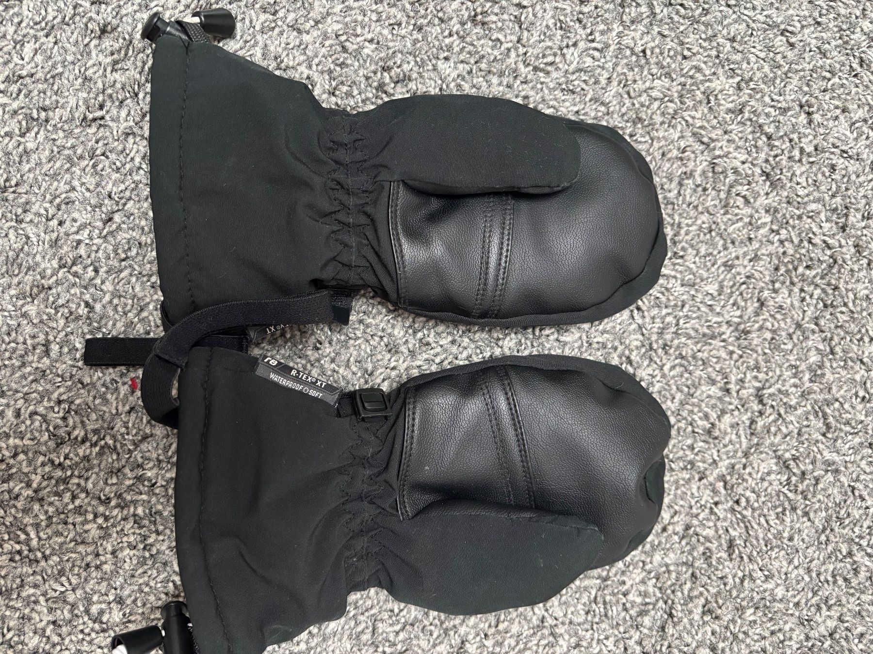 Reusch Handschuhe & Handstulpen: Gants reusch – Gebraucht aus Meyriez von fminois 1