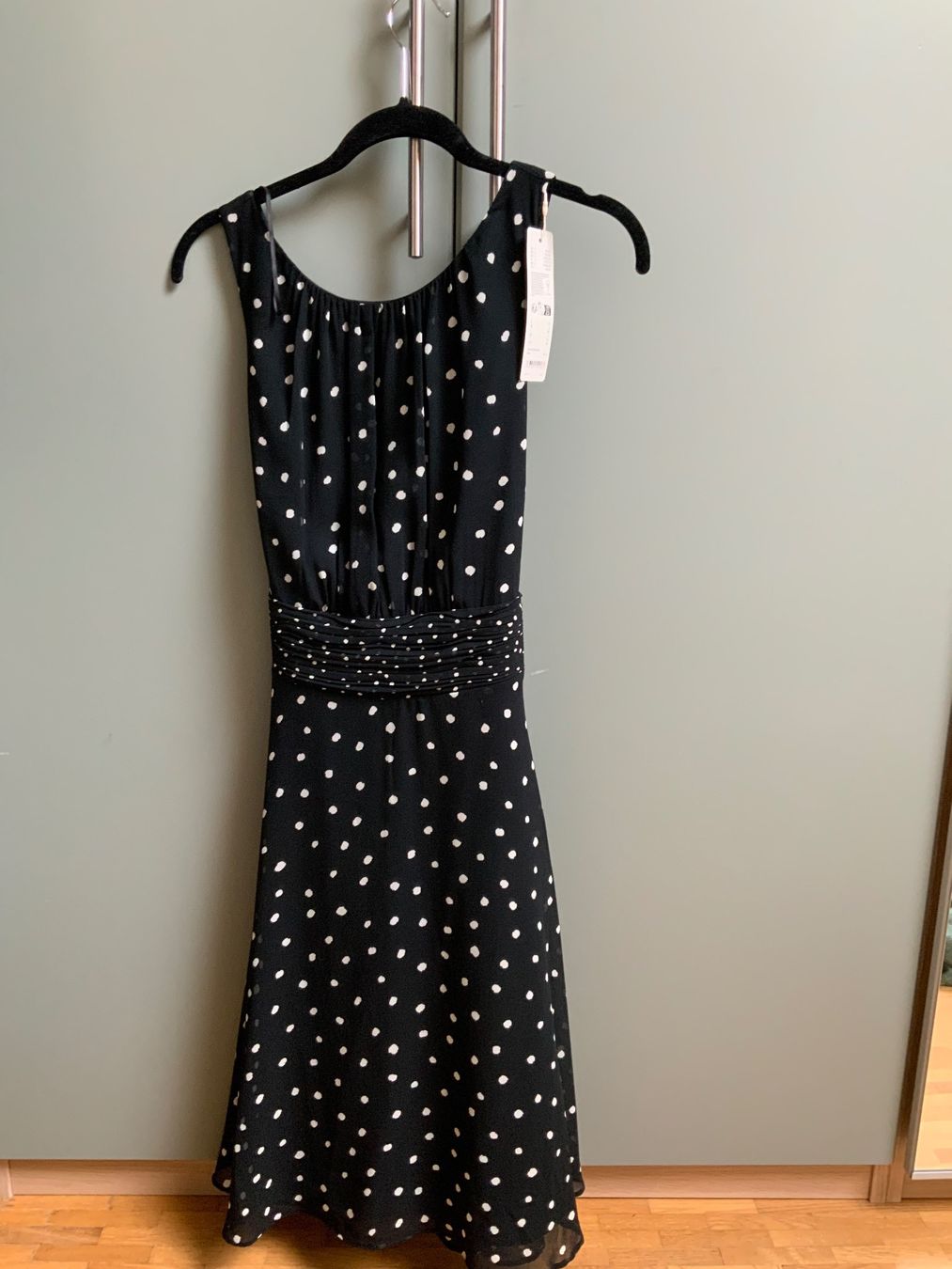 Esprit Vestiti: Robe noire à petits pois ESPRIT – Nuovo (secondo la descrizione) da Fribourg venduto da MaCruPi 2