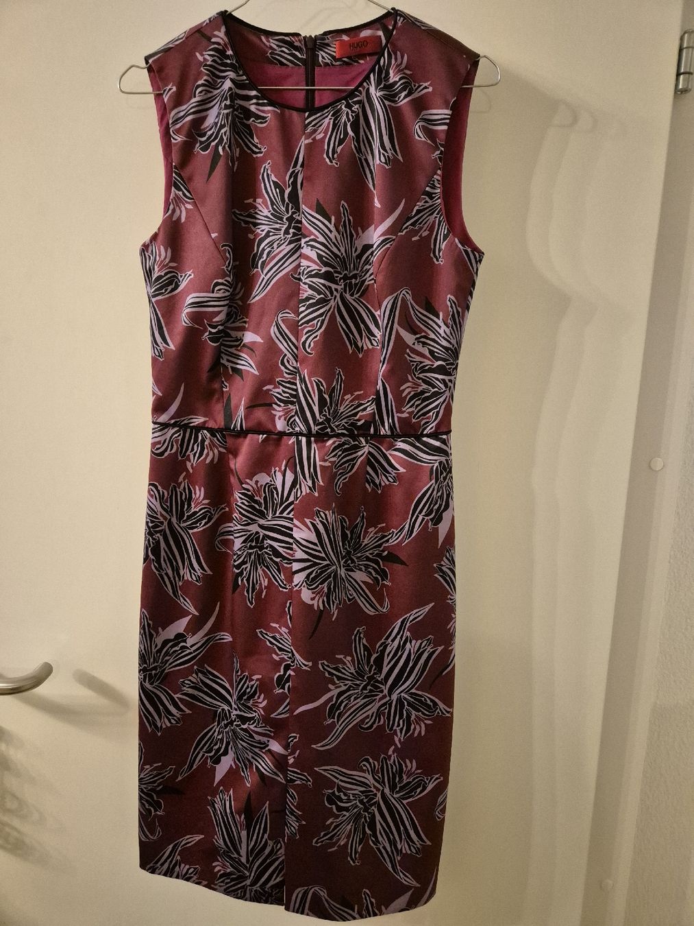 Hugo Boss Vestiti: Hugo Boss Kleid Gr.38 – Usato da Thalwil venduto da Briscolina