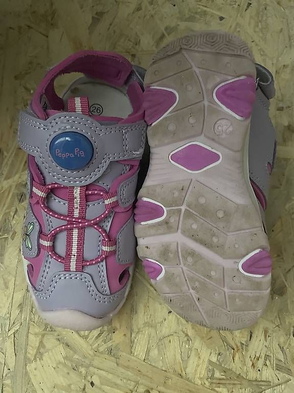 Schuhe für Mädchen: Sandalen / offene Schuhe / Halbschuhe Gr. 26 – Neu (gemäss Beschreibung) aus Hergiswil LU von LaPiroque 2