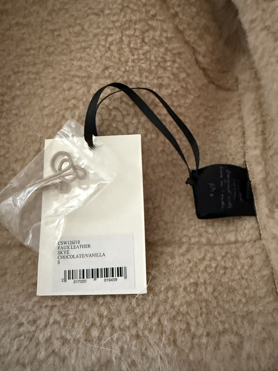 Gilets & Westen: Faux Leather Charlotte Simone  – Neu und originalverpackt aus Lachen SZ von mima41 3