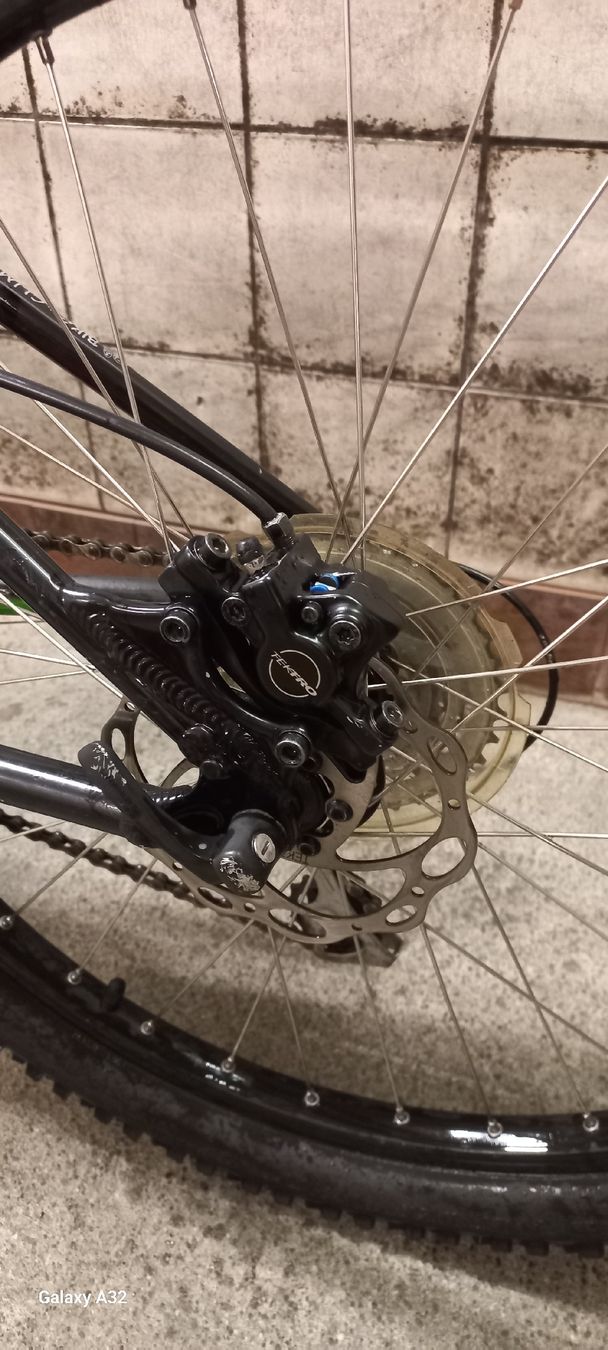 Specialized Vélos: Specialized hotrock 24 zoll – D'occasion à Zofingen par Robbymess 7