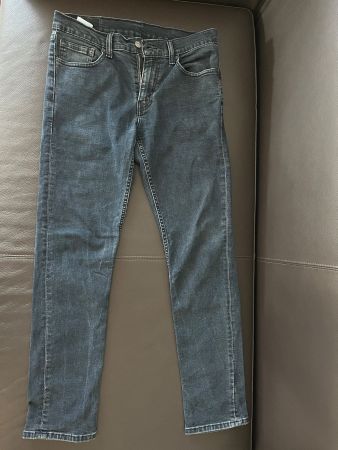 Levi's 511 Jeans - W32 L32 - dunkelblau