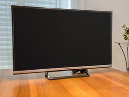 Panasonic TX-32DSN608