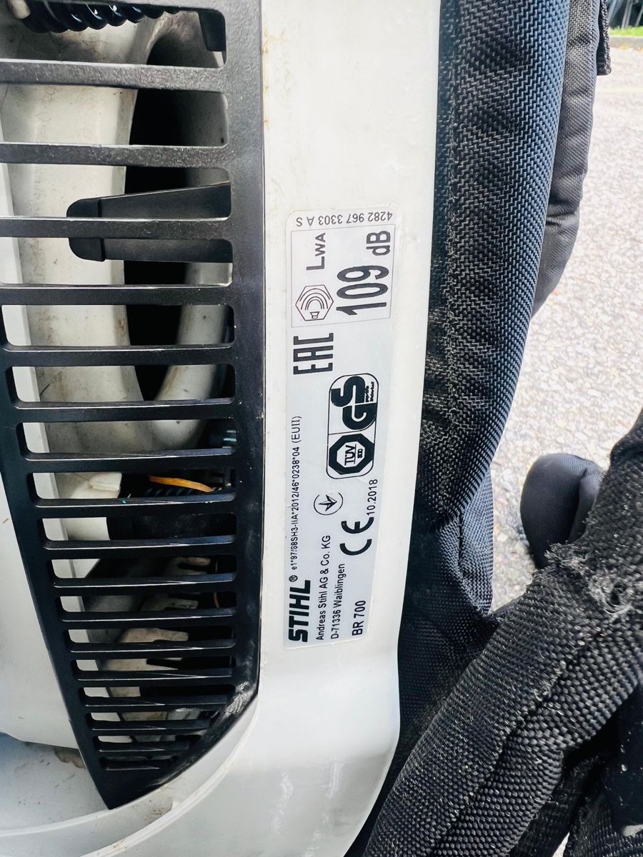 Stihl Soffiatori & Aspiratori per foglie: Laubbläser Stihl BR 700 – Usato da Urdorf venduto da mas_5wfz 9