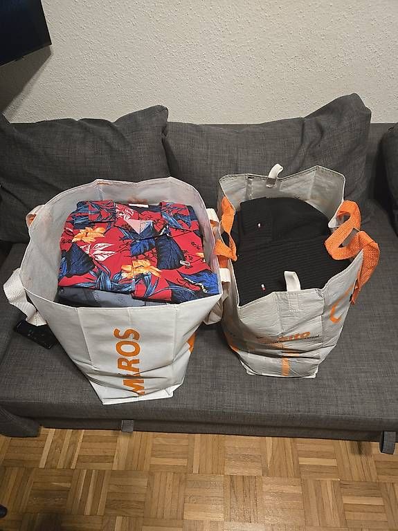 Borse da donna: Tommy Hilfiger – Usato da Kriens venduto da Ragnarson96