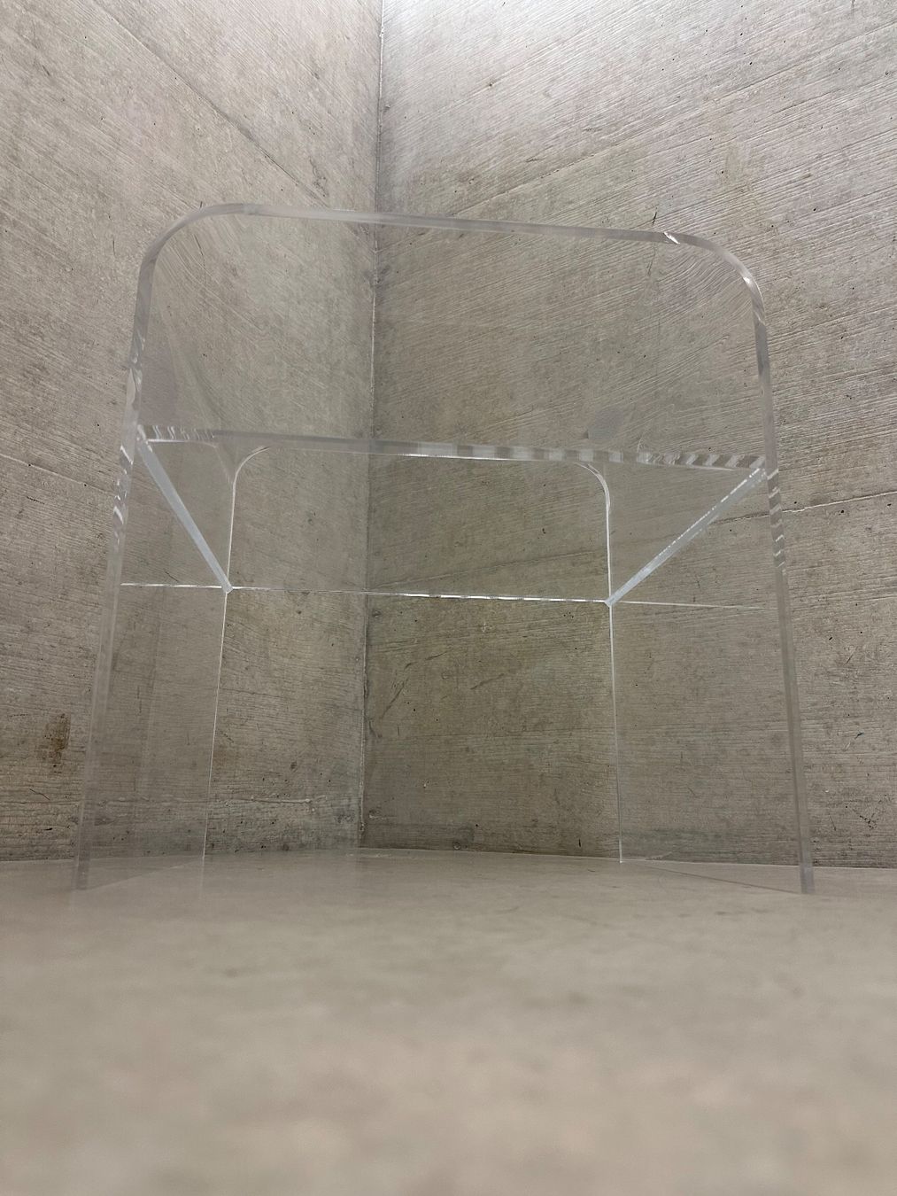 Tavoli: Side table + shelf plexiglass 🤍 Beistelltisch Plexiglas – Usato da Zuerich venduto da mas925 4