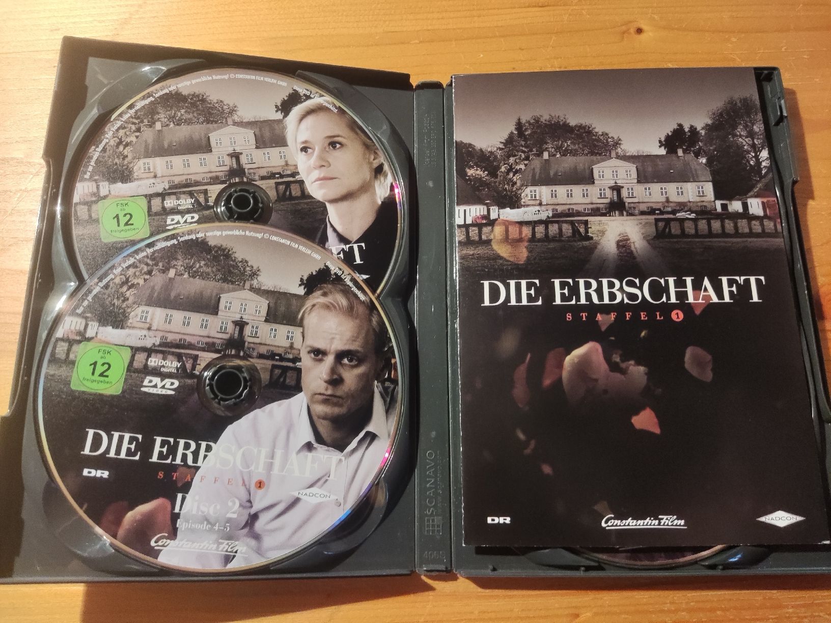 Tutti i DVDs: Die Erbschaft - Staffel 1 - (4DVDs) – Usato da Oberembrach venduto da giu_7ksd 2
