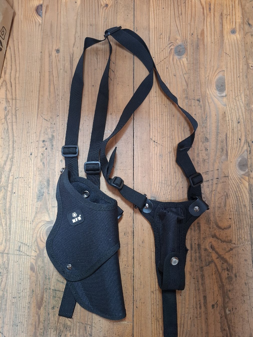 Tiro a segno: holster MFH neuf – Nuovo (secondo la descrizione) da Fontaines venduto da ValdeRuz14