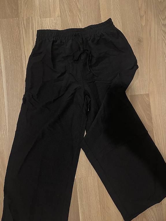 Hosen: Hose – Gebraucht aus Düdingen von sahli89 1