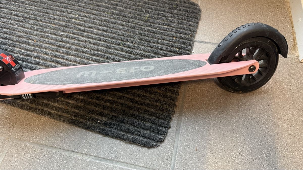 Micro Kickboard: Micro scooter / Trottinette mit LED – Gebraucht aus Adliswil von malteof 2
