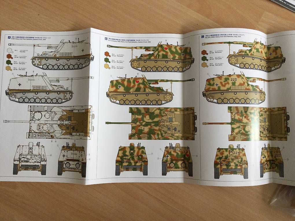 Tamiya Kit di modellismo & Modellini statici: Tamiya Nashorn Panzerjäger – Nuovo (secondo la descrizione) da Rüfenach AG venduto da Hel_rrz6 4