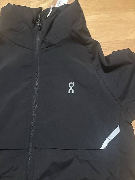 Giacche: ON Jacke – Nuovo e nell'imballaggio originale da Kriens venduto da izz_zqs7 1