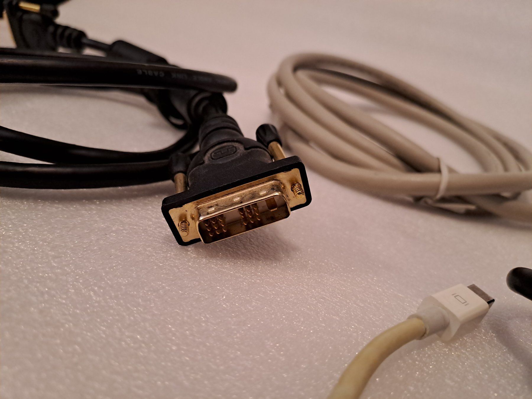 Kabel: Various Audio Cables and adaptors – Gebraucht aus Rieden AG von Werkstattlaedeli 5