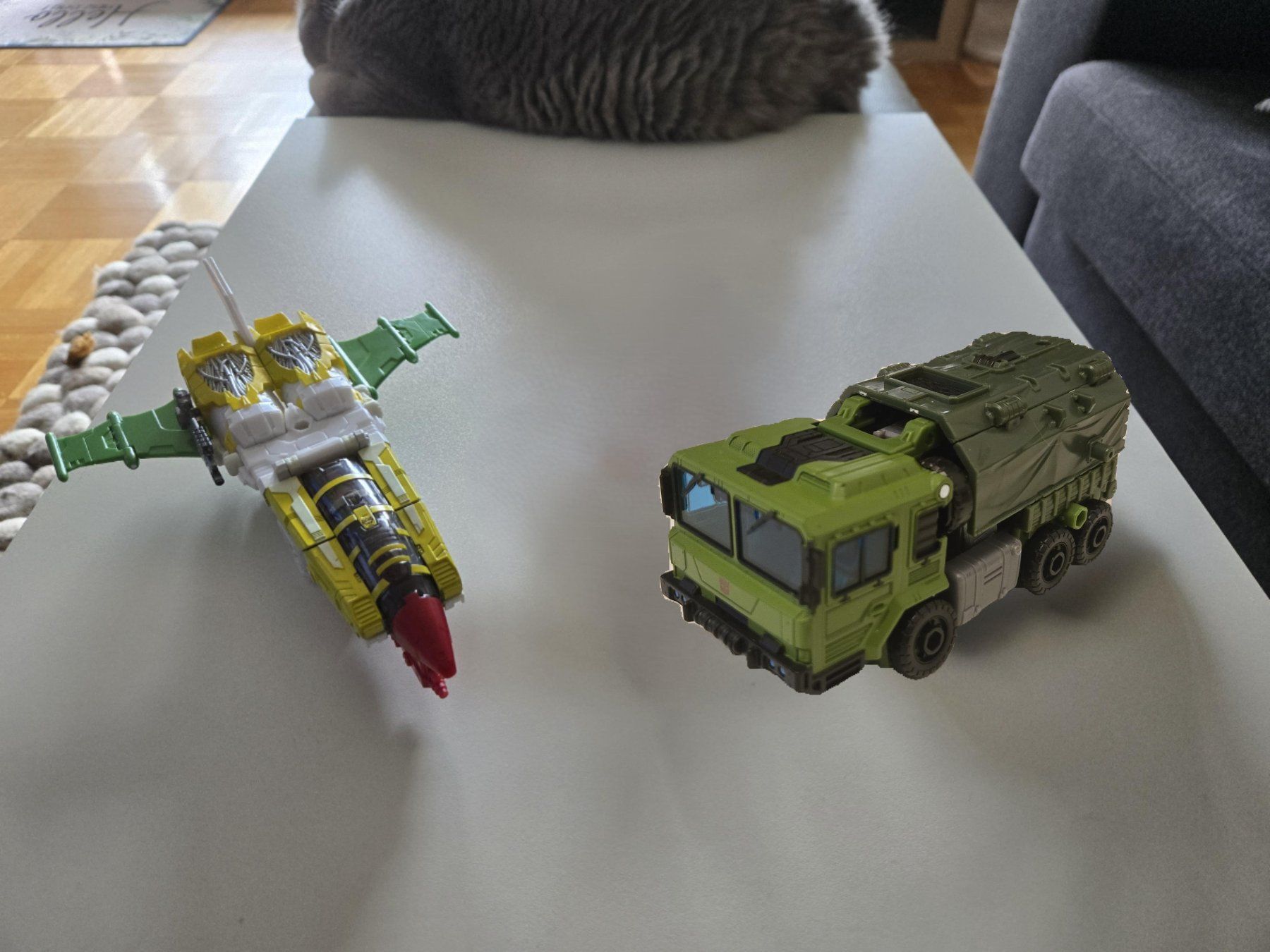 Hasbro Giocattoli: Transformers Legacy Jhiaxus, Metalhawk, Bludgeon, Bulkhead – Usato da Genève venduto da Phoebvs 1