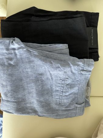 2 Hosen von Brunello Cucinelli und Emporio Armani