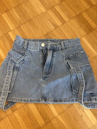Jeansrock Cargo Mini blau mit Taschen guter Zustand