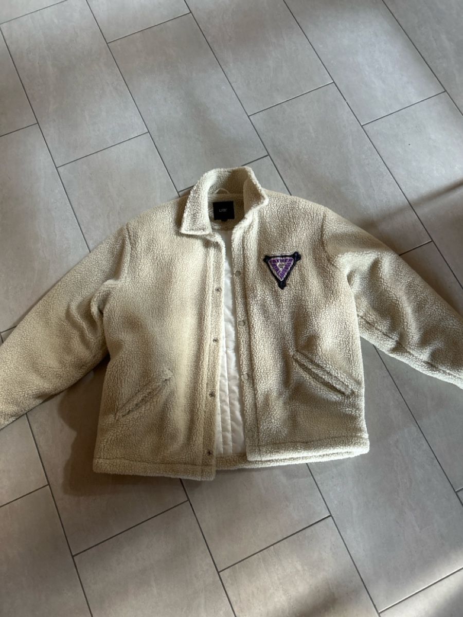 Live Fast Die Young Jacken: LFDY Jacke Lammfell M wie Neu – Neu (gemäss Beschreibung) aus Chur von sim_5jfc