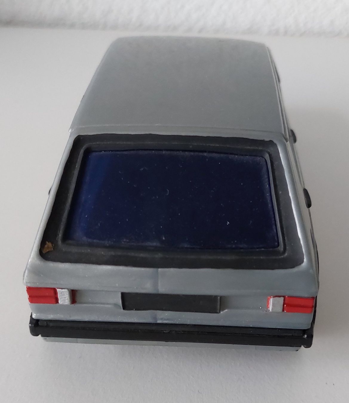 Volkswagen Modellini d'auto: VW GOLF 1/20 Modellauto – Usato da Schenkon venduto da TG10 3