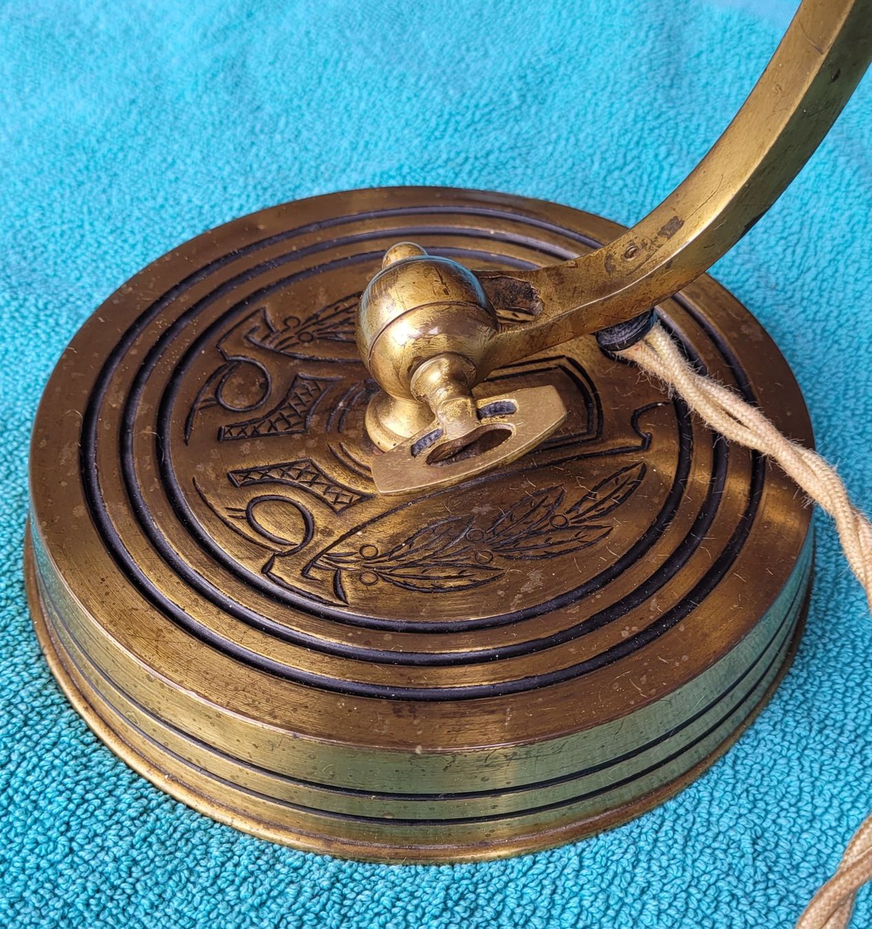 Lampade: Antike Bürolampe – Usato da Thun venduto da Engel114 4