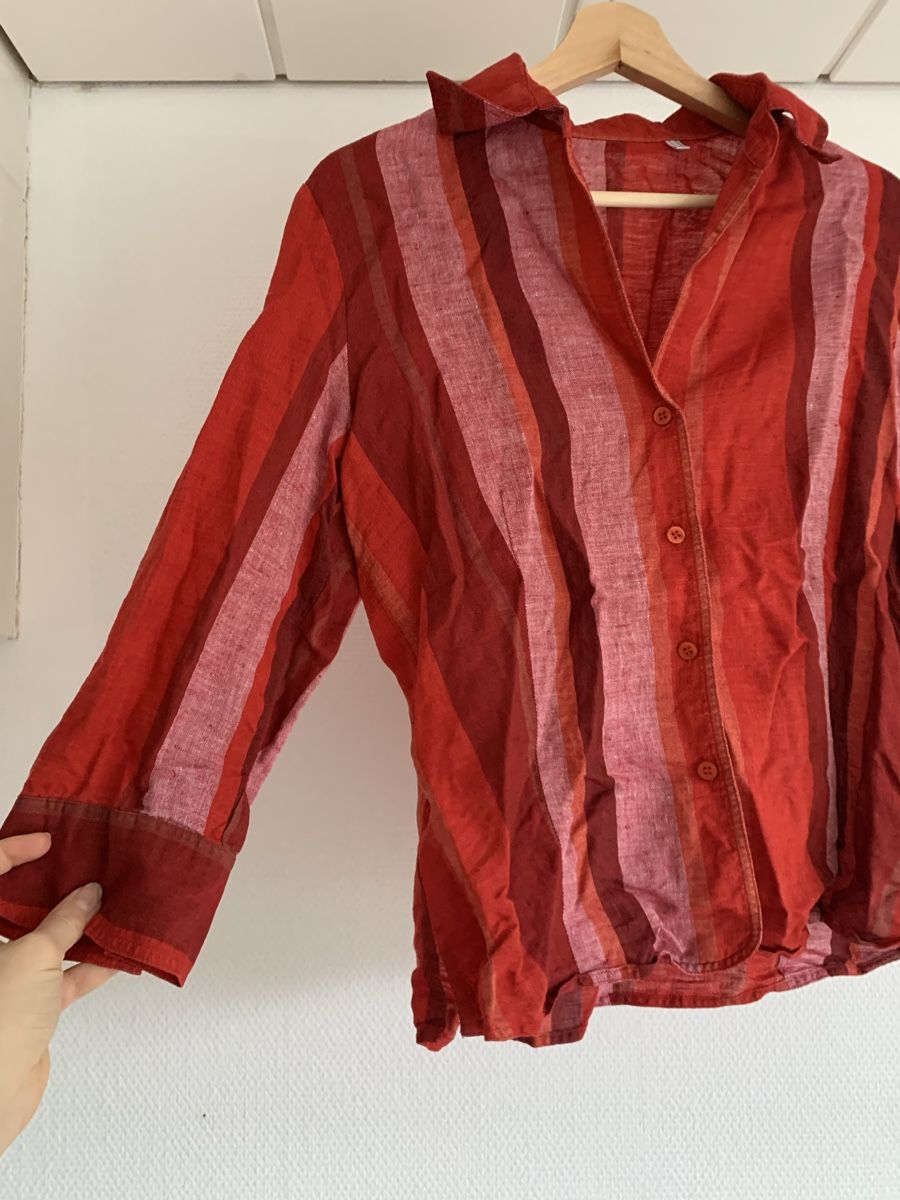 Chemisiers: 100% Leinen Bluse rot designer – Neuf (Voir description) à Neukirch (Egnach) par ginger34