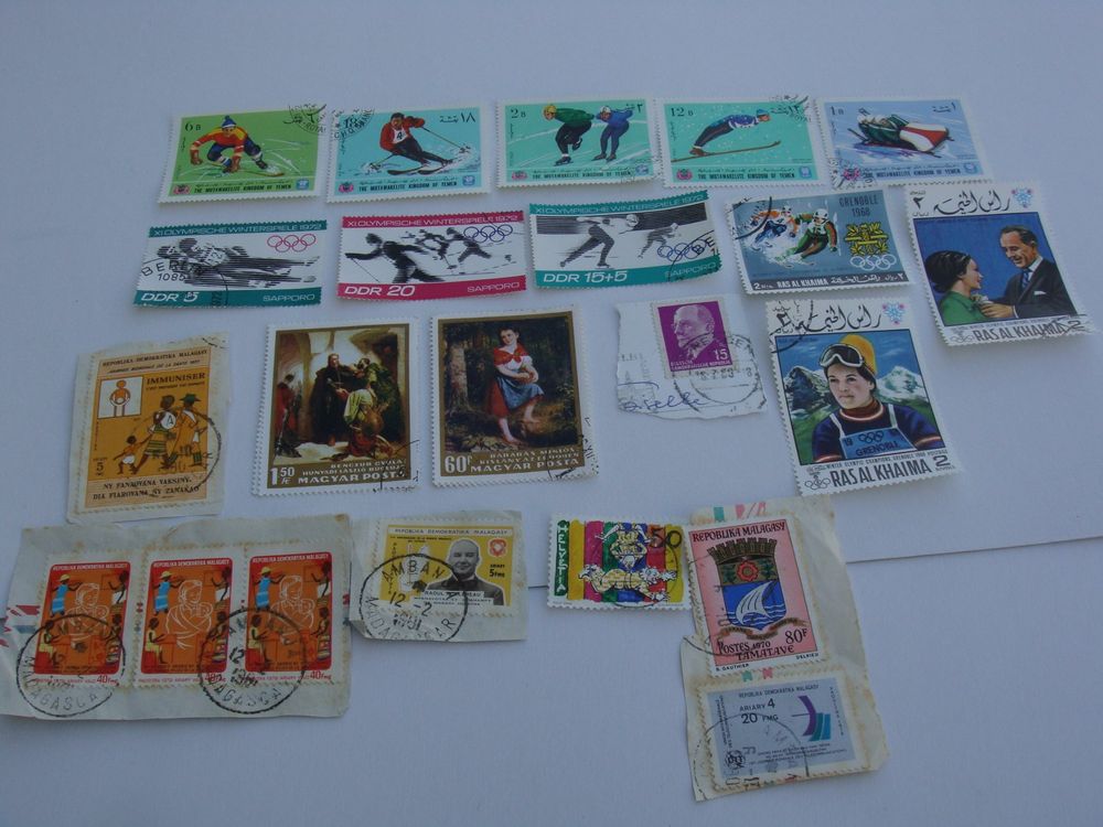 Timbres (D'occasion) à sugiez pour CHF 0.5 – avec livraison | Acheter ...
