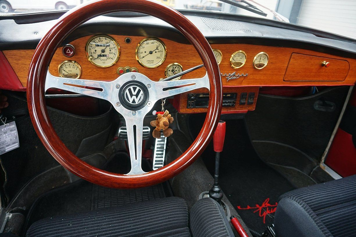 VW Autos: 1968 VW Karmann-Ghia mit zeitgemässem Tuning – Gebraucht aus Grosswangen von LUNI_Classic_Cars 6