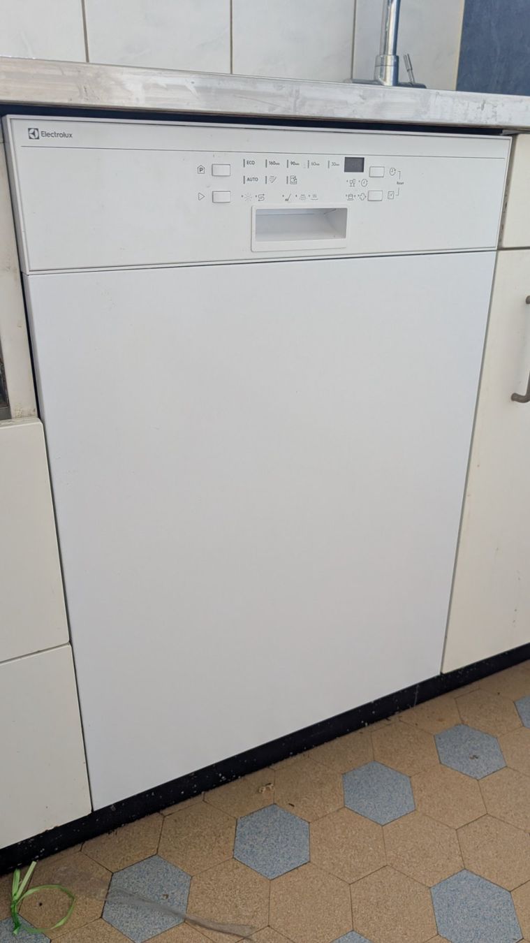 Electrolux Lavastoviglie: Geschirrspüler Electrolux GA55LIWE – Usato da Thun venduto da blaukanal