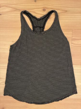 Top Lululemon Gr.8