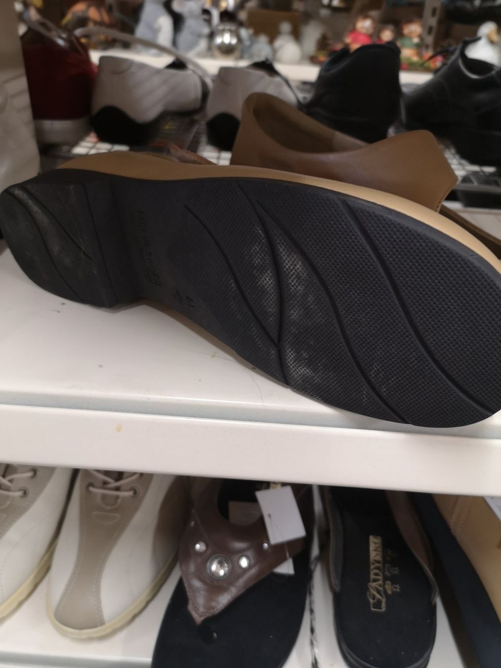 Helvesko Damenschuhe: Helvesko – Neu und originalverpackt aus Möhlin von Highwaytom 2