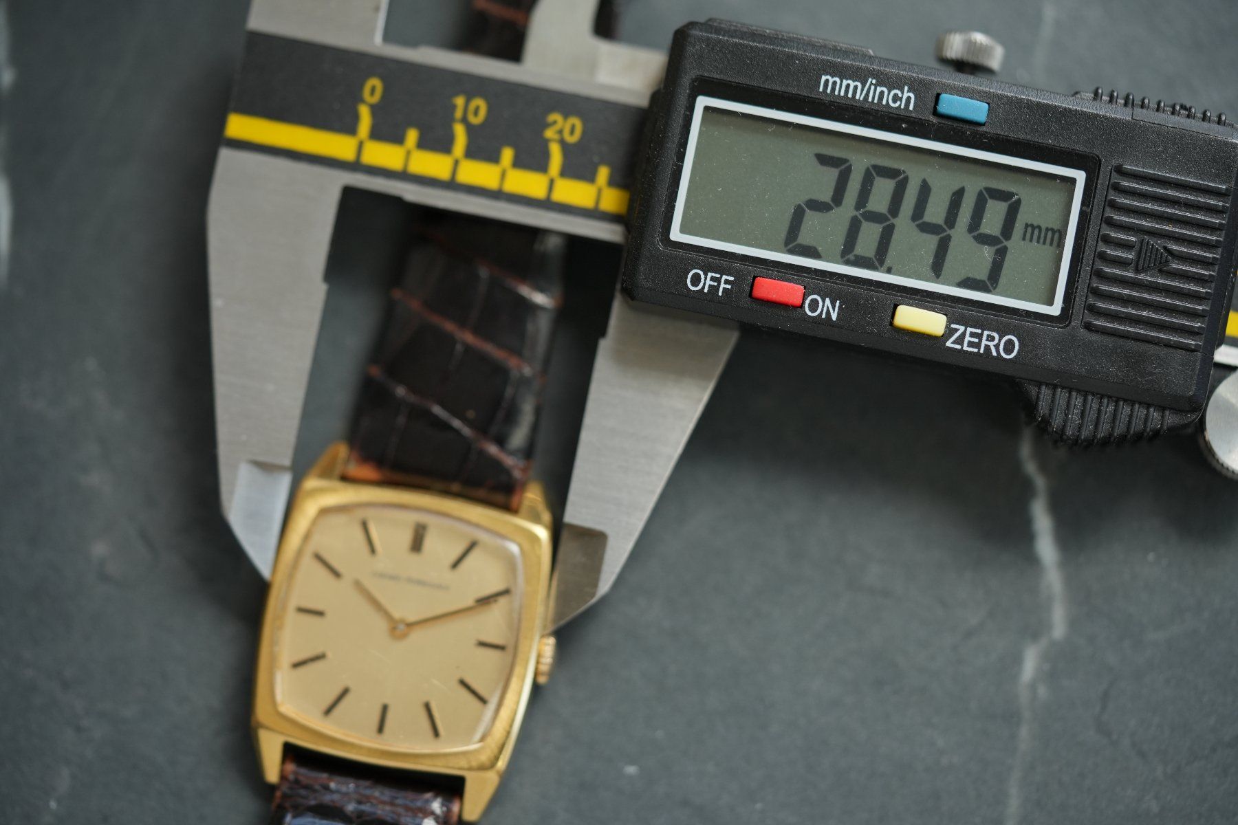 Girard-Perregaux Orologi: Girard Perregaux Vintage – Usato da Faoug venduto da Bruce_Wayne23 5