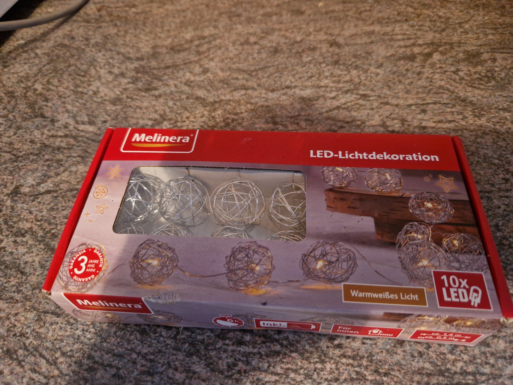 Guirlandes lumineuses: Silber Kugel Kette mit LED – Neuf avec emballage d'origine à Niederbipp par Trude04 1