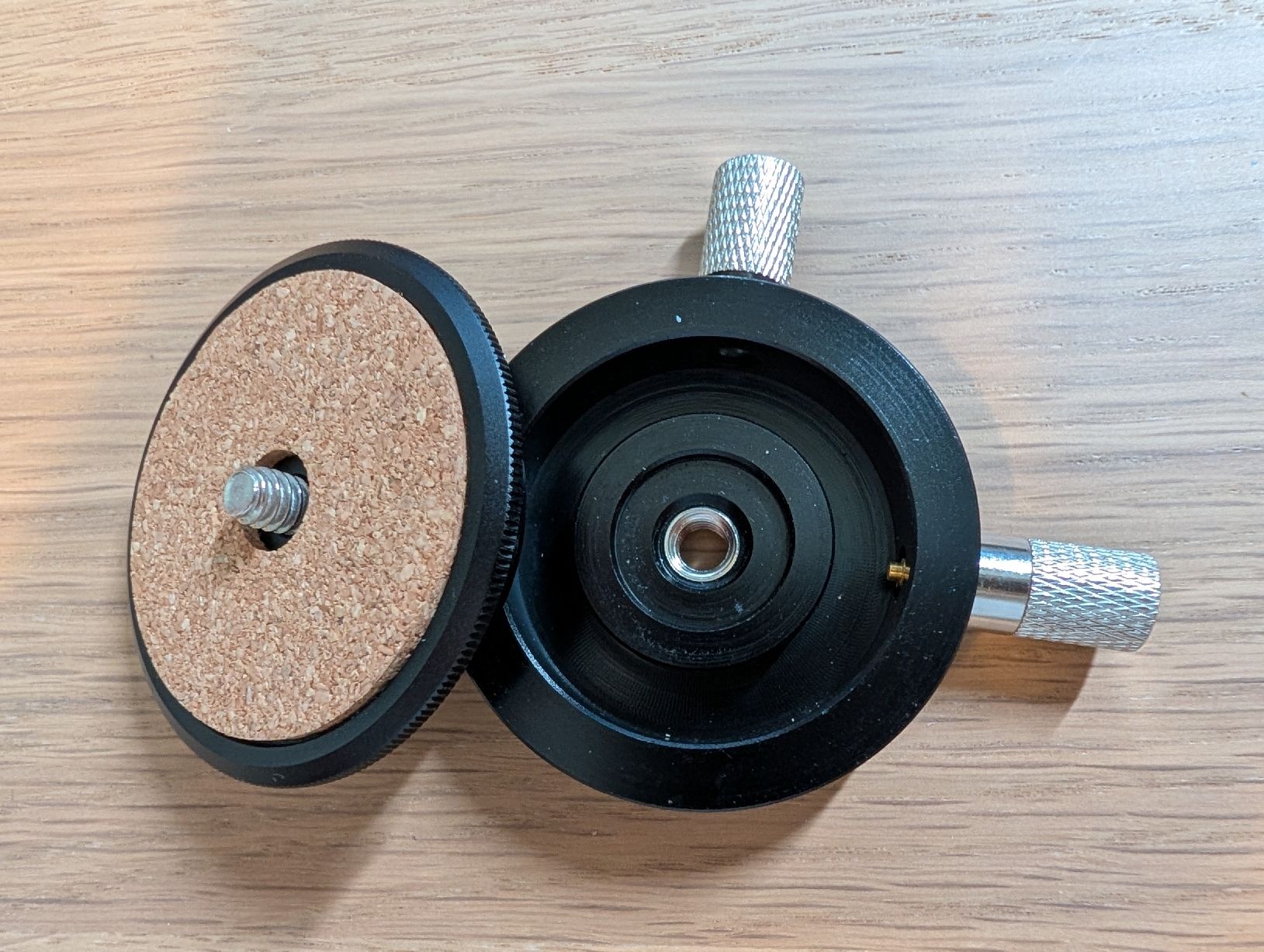 Fotocamera: Round light panoramic quick release plates – Nuovo (secondo la descrizione) da Lausanne venduto da AndreiB 3